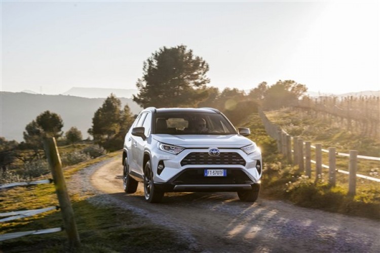 Toyota Avrupa, 2024'e hızlı bir başlangıç yaparak yüzde 10 büyüdü