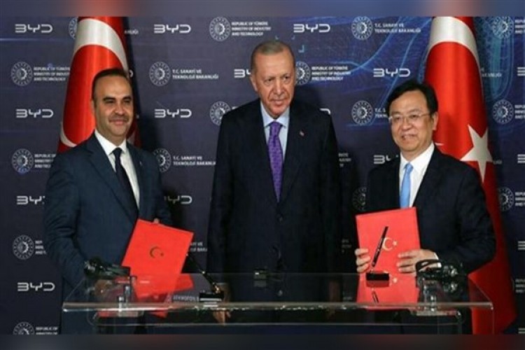 Çinli elektrikli araç şirketleri niçin Türkiye'ye yatırım yapıyor?