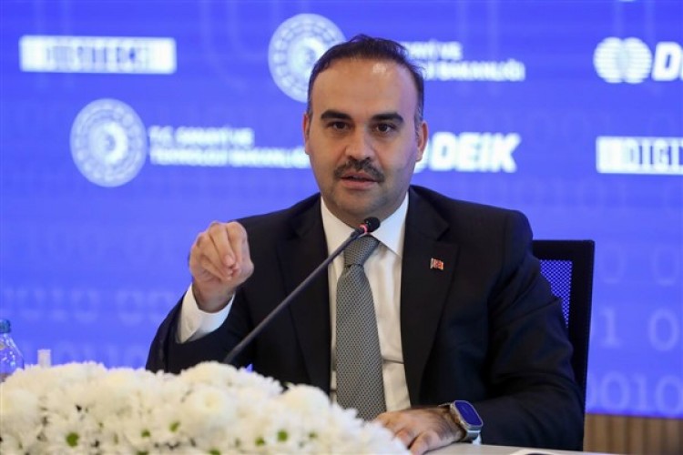 Bakan Kacır: Türk haberleşme uydularının erişimi 4,5 milyar insanı aşacak