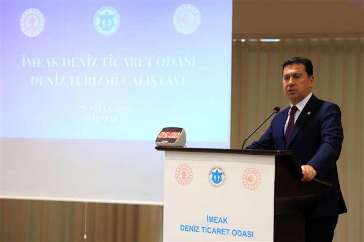 Başkan Aras, "Deniz Turizmi" çalıştayına katıldı