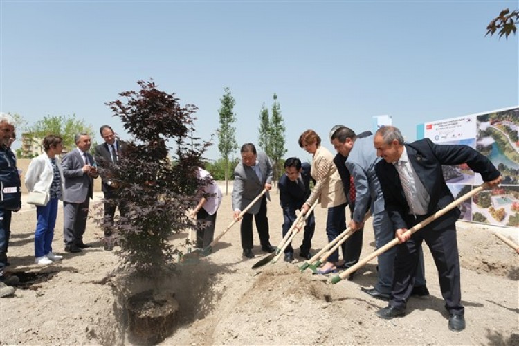 Eskişehir Paju Dostluk Parkı Ağaç Dikim Töreni yapıldı