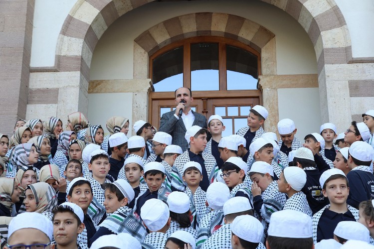 Konya'da Hafızlık Hazırlık Programı öğrencileri derslere başladı
