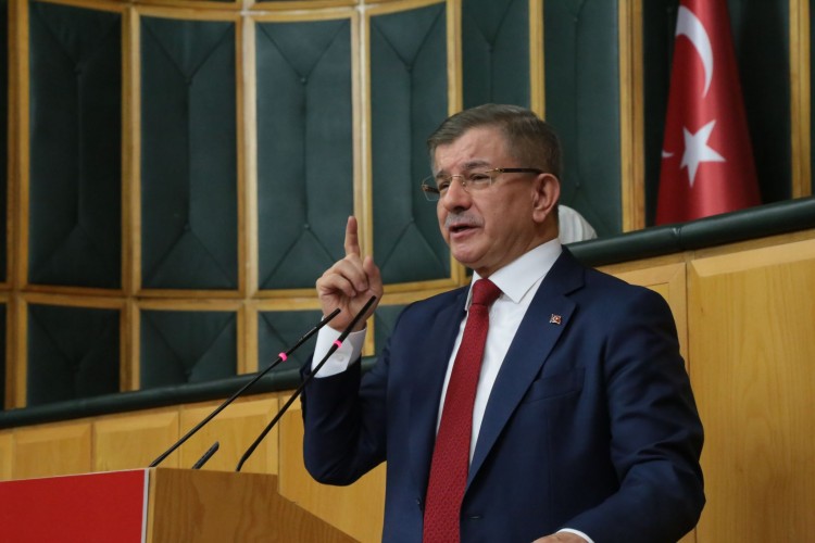 Davutoğlu: Türk insanın kanı bu kadar ucuz olmamalı