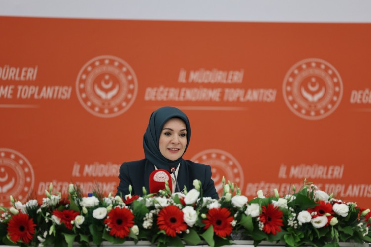 Bakan Göktaş, Ankara'da düzenlenen panelin açılışına katıldı