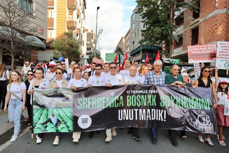 Srebrenitsa soykırımının kurbanları Bayrampaşa'da anıldı