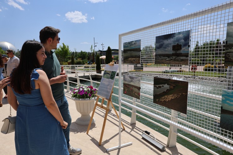 Eskişehir'de Sürdürülebilir Gelecek İçin Balıkdamı fotoğraf sergisi açıldı