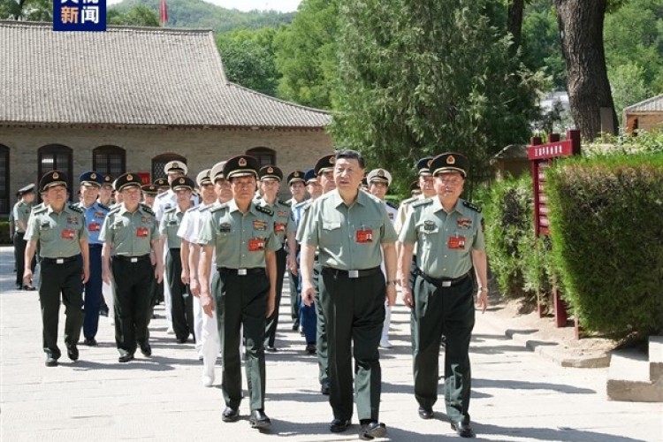 Xi Jinping'den orduda siyasi sadakatin güçlendirilmesi vurgusu