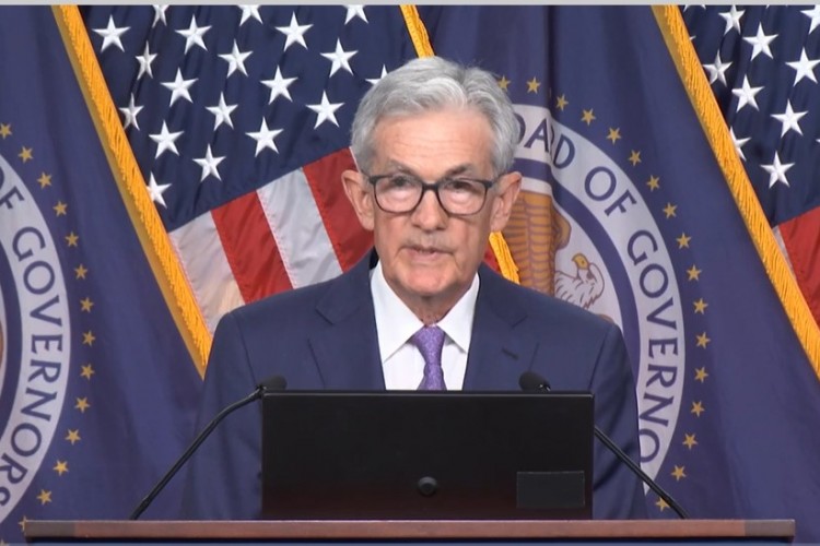Powell Fed'in faiz indirmeden önce daha fazla güvene ihtiyacı olduğunu söyledi