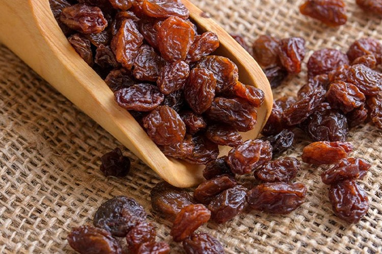 TARİŞ, çekirdeksiz kuru üzüm alım avans fiyatlarını güncelledi