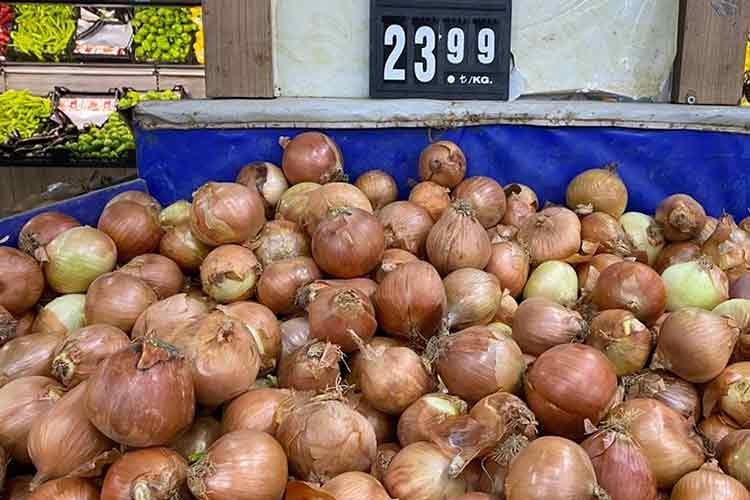 Mart'ta en çok soğanın fiyatı arttı