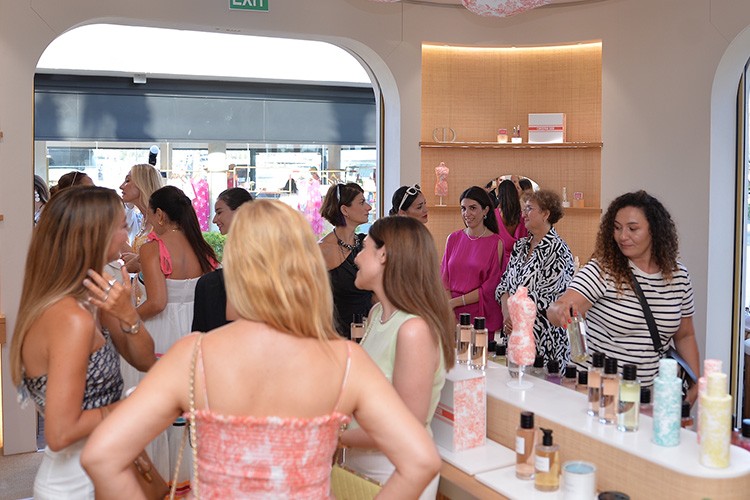 Dior yeni parfüm koleksiyonunu tanıttı