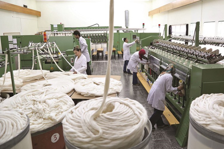 Tekstil Mühendisliği Adaylarına Burs ve İş Garantisi