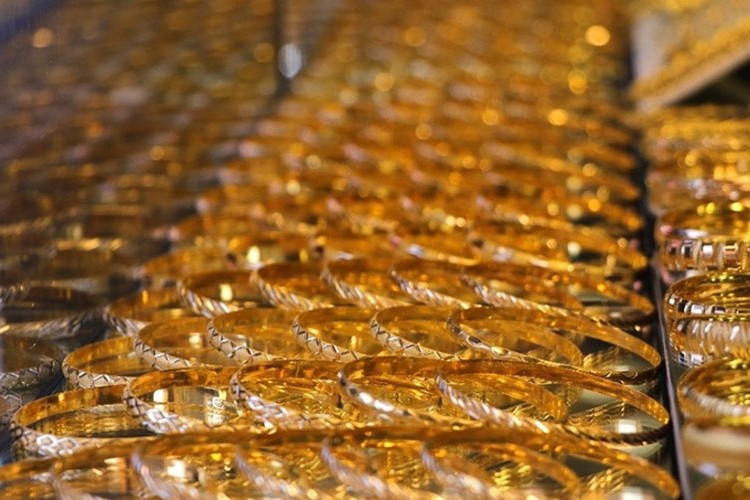 Altının gram fiyatı 1.550 lira seviyesinden işlem görüyor