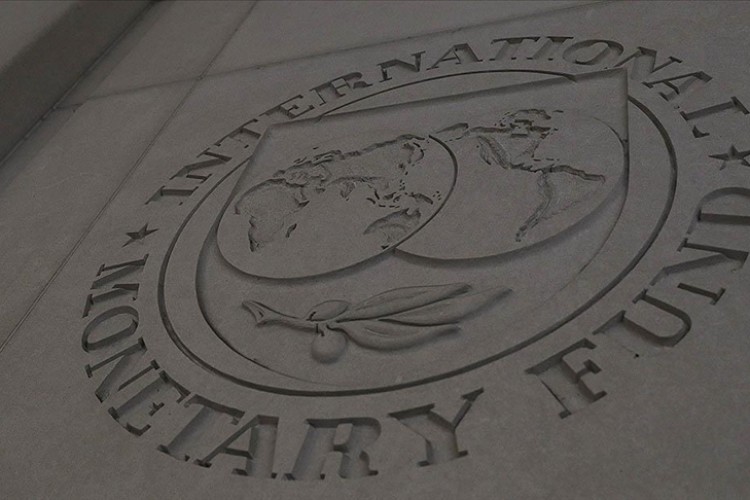 IMF: Fed politika faizini en azından 2024 sonuna kadar mevcut seviyede tutmalı