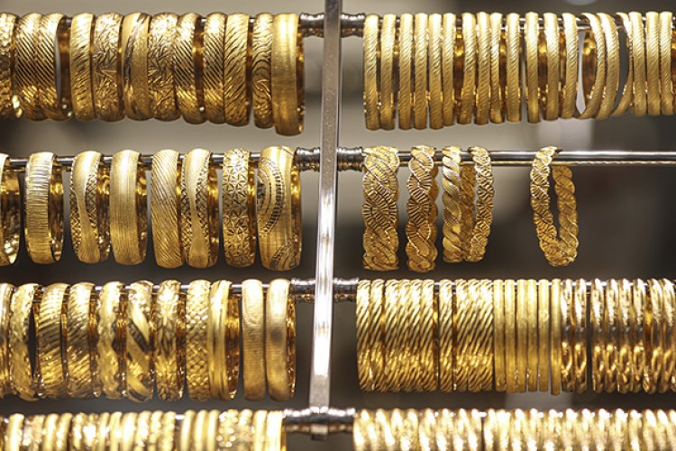 Altının kilogramı 1 milyon 12 bin liraya geriledi.