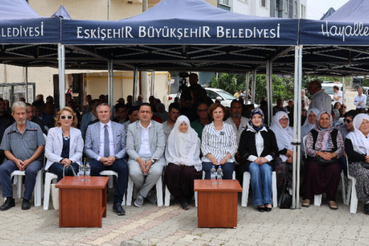 Sarıcakaya'da noter huzurunda küçükbaş hayvan desteği