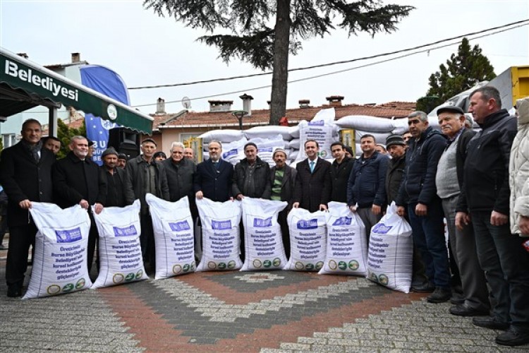 Bursa Büyükşehir Belediyesi'nden besiciye yem desteği