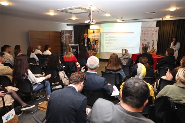 Nilüfer Belediyesi 'Belediye Kütüphaneleri Bölge Semineri'ne ev sahipliği yapıyor