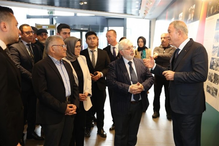 Başkan Büyükkılıç: "Masum insanlar katledilirken buna kayıtsız kalamayız"