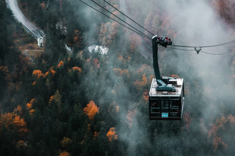 Bakan Yerlikaya: Antalya'da teleferik kazasında bir kişi hayatını kaybetti