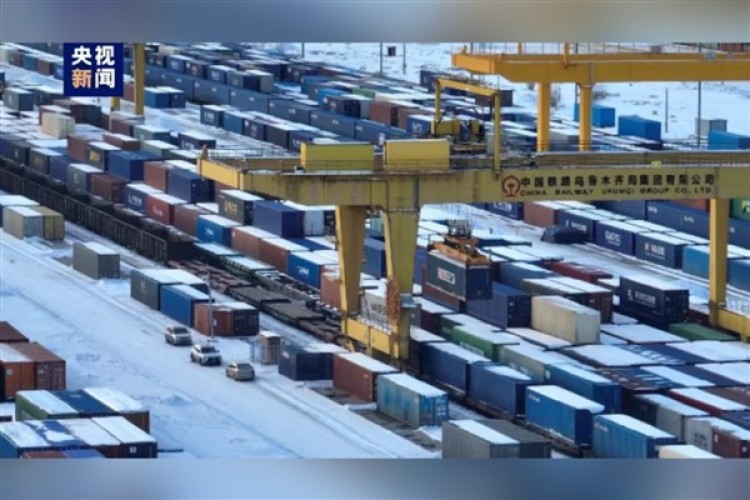 Xinjiang Uygur Özerk Bölgesi, Çin'in yeni ihracat kapısı oldu