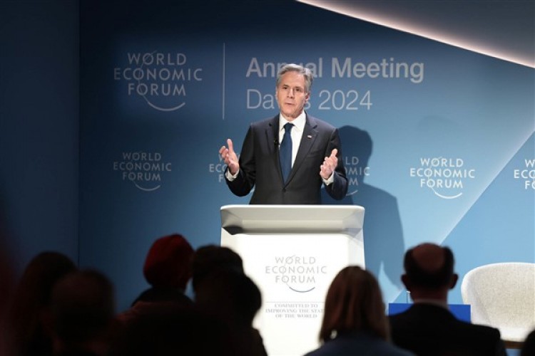 Blinken: "Ukrayna ile birlikte duruyoruz"