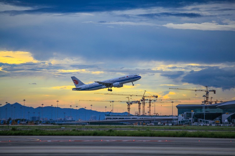 Çin'de dış hatlar yolcu sayısı 3 ayda 5 milyon kişiye ulaştı