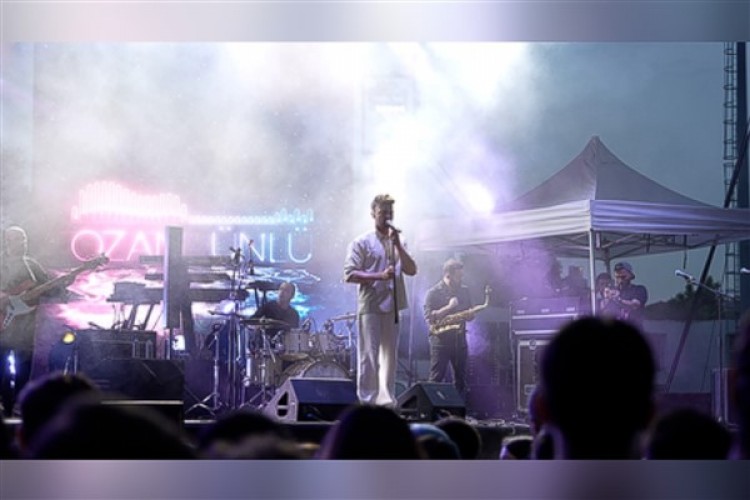 Ozan Ünlü, İTÜ'nün 250. yıl dönümünde gençleri coşturdu