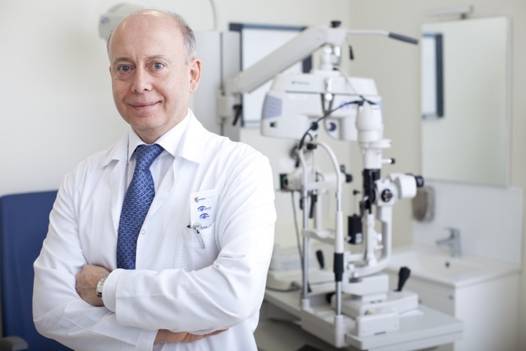 Jose Barraquer'den Hassan Zewail'e iLasik