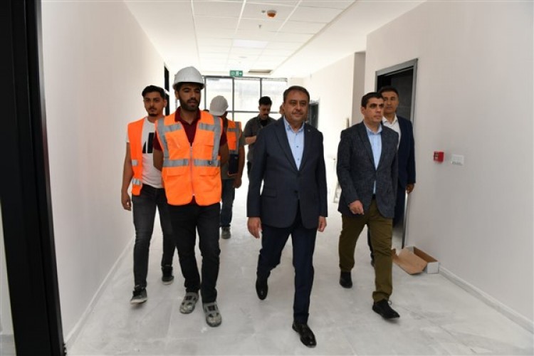 Şanlıurfa Valisi Şıldak, devam eden yatırımları inceledi