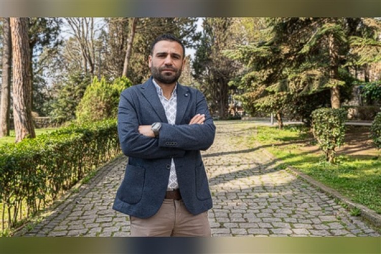 Genç bilim insanı, geleceğin enerji teknolojisi çalışmalarına Boğaziçi'nde devam ediyor