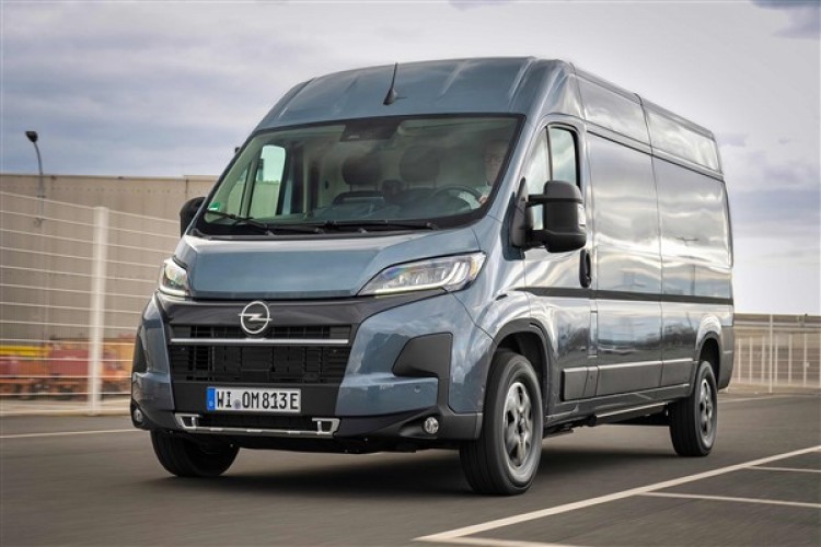 Yeni Opel Movano, Türkiye'de satışa sunuldu