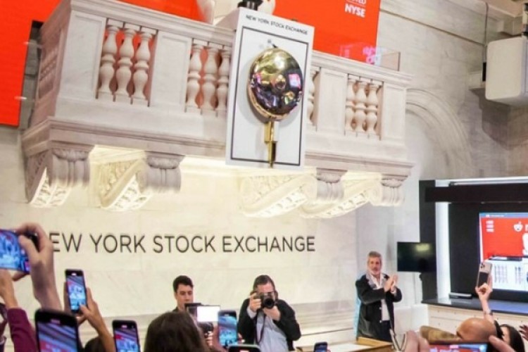 ABD'de Dow vadeli işlemleri 300 puan düştü, istihdam verisi açıklanacak