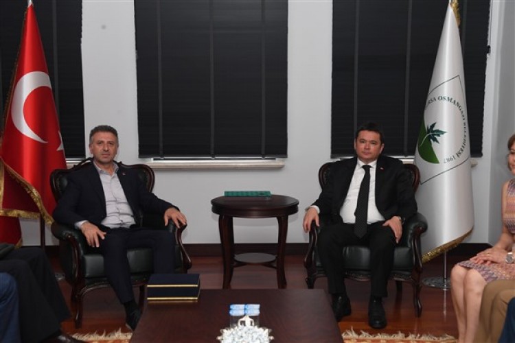 Başkan Aydın'a CHP Yıldırım ilçe yönetiminden ziyaret