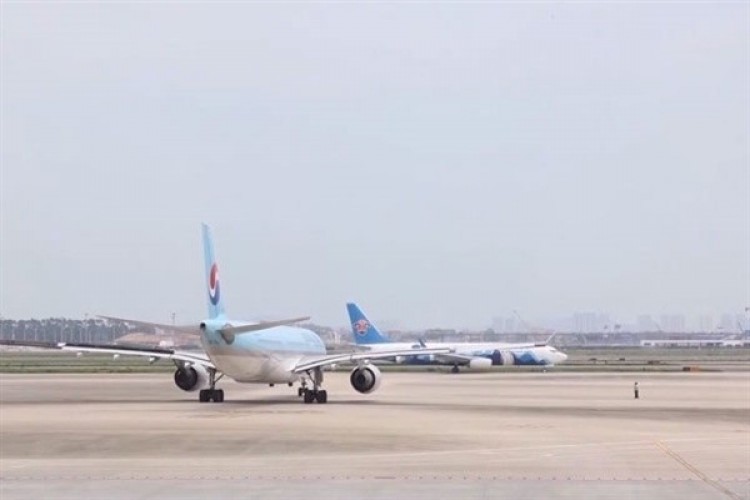 Çin'de tarifeli uçuş rotası sayısı 5 bin 206'ya ulaştı