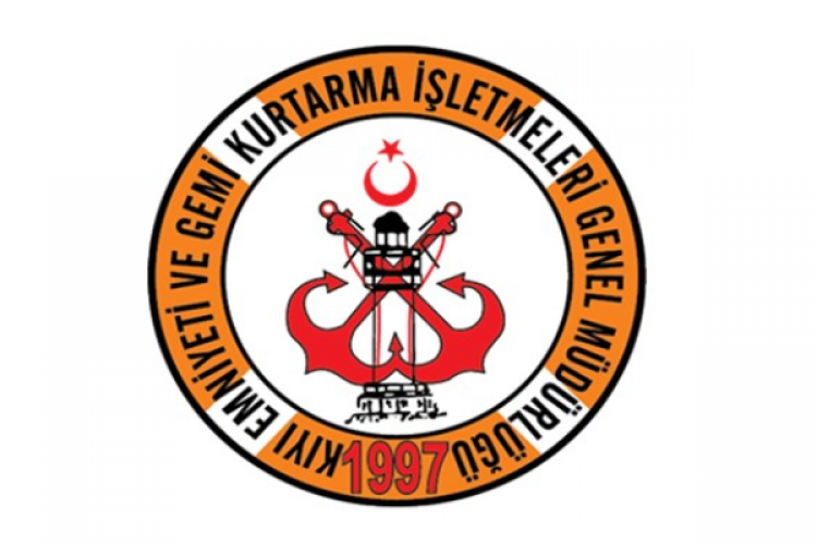 Üsküdar'da denize düşen kılavuz kaptan son yolcuğuna uğurlandı