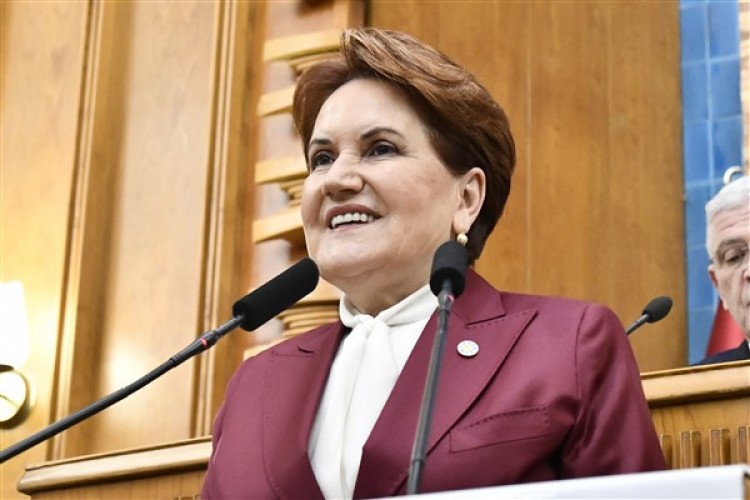 Akşener: "Tüm emekli maaşlarına seyyanen 11 bin lira zam yapın"