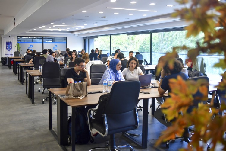 ABB, Sürdürülebilirlik Odaklı Girişim Fikri Yarışması'na ev sahipliği yaptı