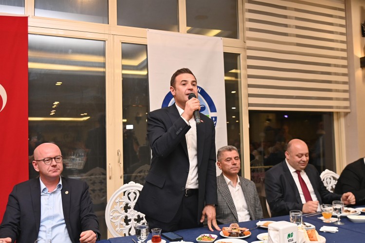 Balıkesir Büyükşehir Belediye Başkanı Akın'dan Gönen'e ziyaret