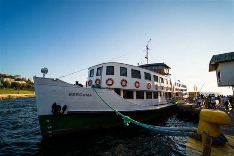 Bergama Vapuru ile Körfez turları 16 Temmuz'da başlıyor