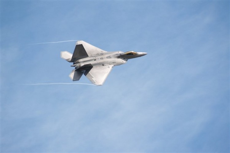 IDF: Eilat şehrine doğru hareket eden iki şüpheli hava hedefini vuruldu