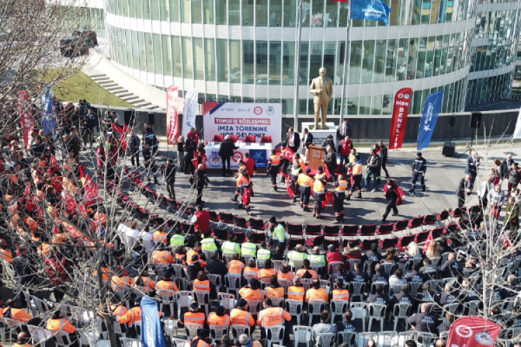 Küçükçekmece'de 'Toplu İş Sözleşmesi' imzalandı