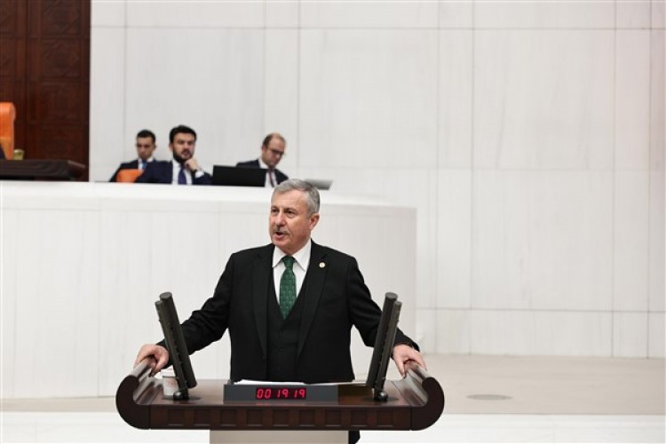 Gelecek Partili Özdağ'dan Cumhurbaşkanı Yardımcısı Yılmaz'a soru önergesi