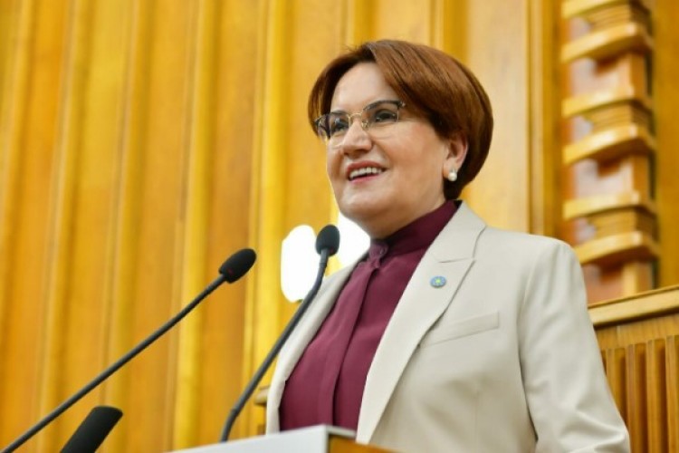 Akşener'den Azerbaycan Cumhurbaşkanı Aliyev'e tebrik