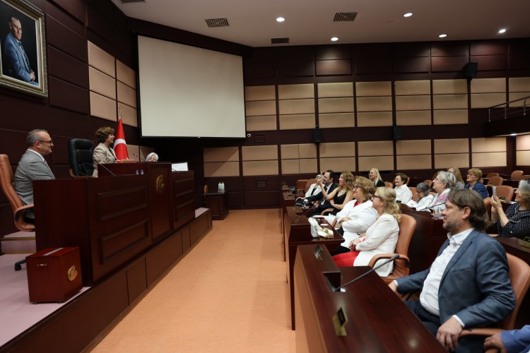 Derneklerden Başkan Ünlüce'ye tebrik ziyareti