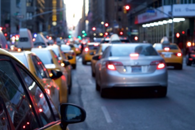 Bakan Tunç'tan bayram nedeniyle yola çıkacak vatandaşlara uyarı