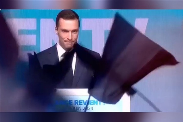 Anketler: Fransa'da aşırı sağcı Ulusal Ralli yüzde 36 ile önde