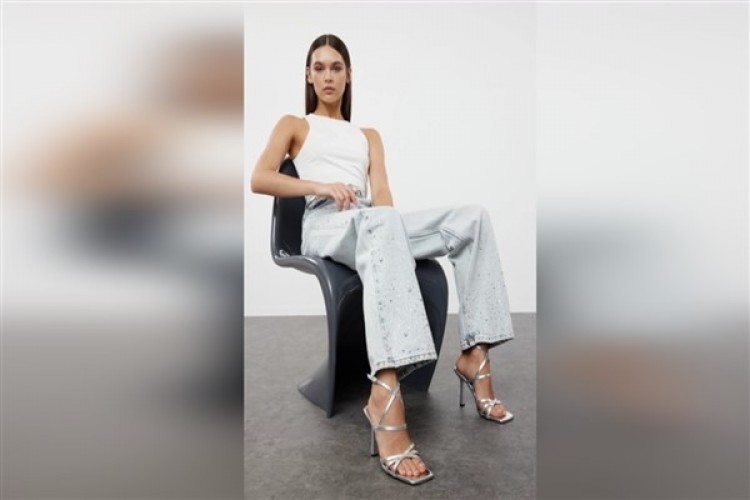 Trendyolmilla ilk ayakkabı koleksiyonunu satışa sundu