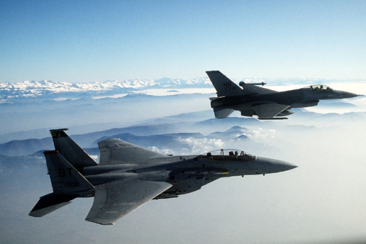 IDF: "Gazze Şeridi'nin merkezinden atılan bir roketin İsrail'e geçtiği tespit edildi"