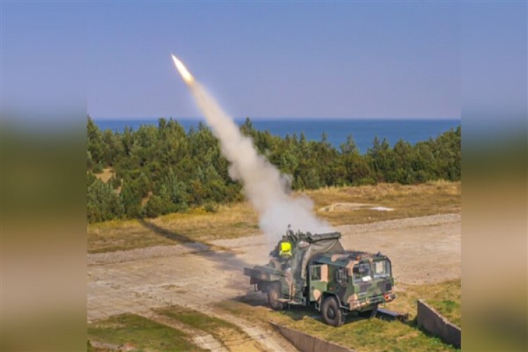 Estonya'ya, Polonya yapımı Piorun hava savunma sistemi